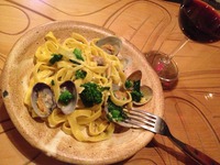 dinner2-thumb-200xauto-984